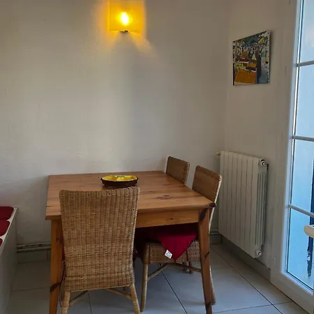 Bright Duplex In The Heart Of Port 1 * グリモー