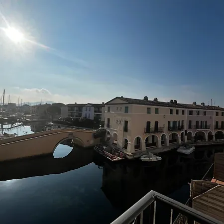 アパート Bright Duplex In The Heart Of Port 1